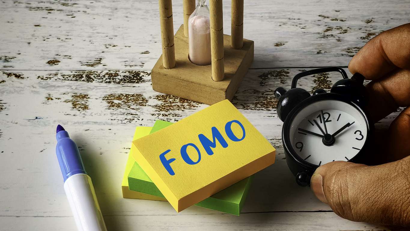 Como o FOMO é utilizado nas estratégias de marketing