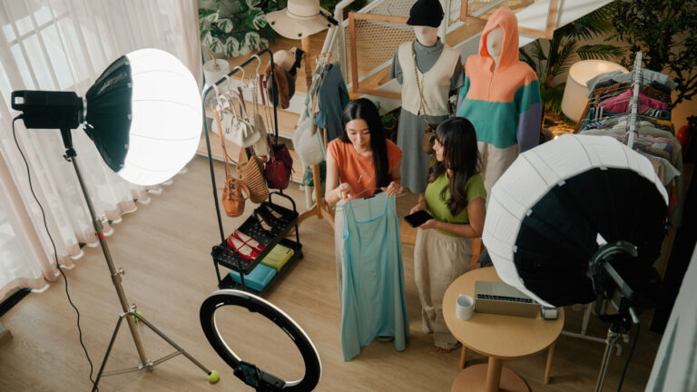 Marketing de moda: como seguir tendências mantendo a essência
